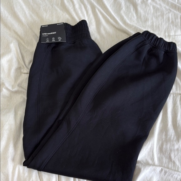 Abercrombie & Fitch Pants - Abercrombie & Fitch Black Sweatpants Relaxed Fit Joggers
